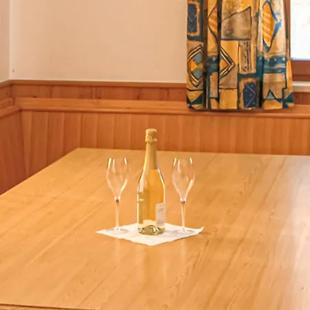 Ferienhaus Five-bedroom In Ebensee